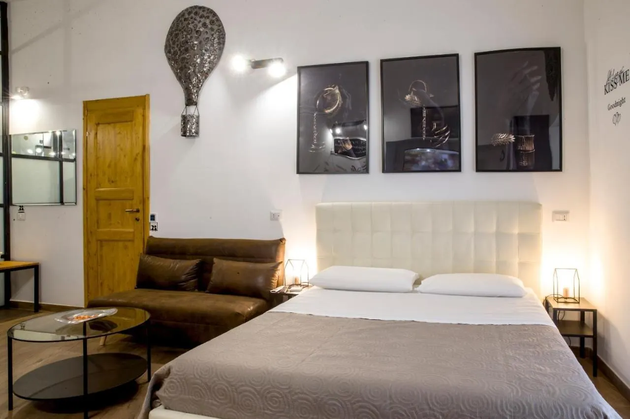 Apartment Napoli Centro Studios Italien